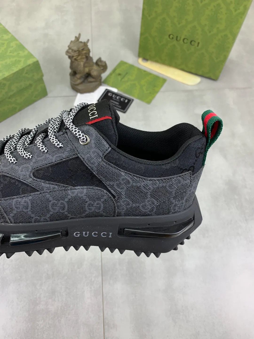 Men's men's shoes 💰P440💰 [New model] (GUCCI) official website's latest 🎁🎁casual and fashionable men's shoes 👟, hot style 💥 style is simple and elegant, exclusive for trendy men. Unique official website's latest brand double G elements Original 👑Gucci decoration, fashionable and generous, the fabric is original frosted calfskin✅Fully imported first-layer pigskin lining, the official website specifies wear-resistant, lightweight original rubber casual outsole, the classic model is taken in real life🎬38-44 3️⃣ colors available